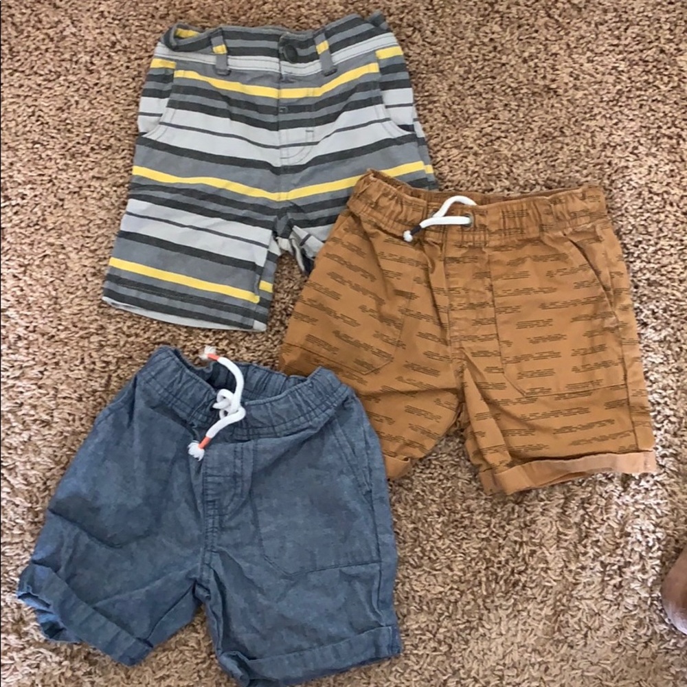 Bundle of shorts for toddler boys 2T